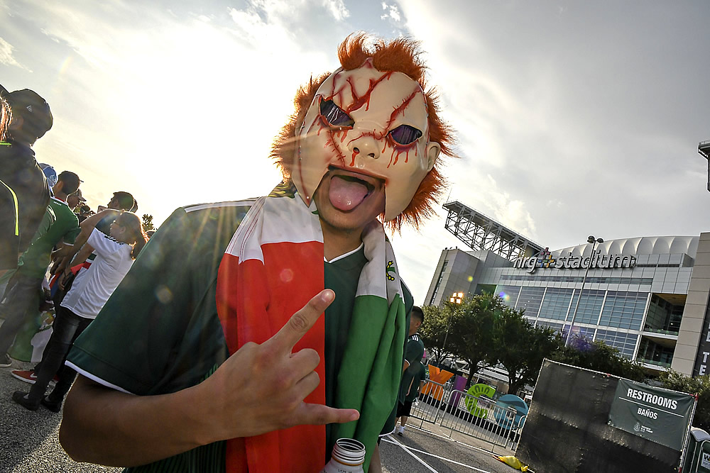 'Chavos del Tri' pagaron caro el derecho de piso ante Uruguay