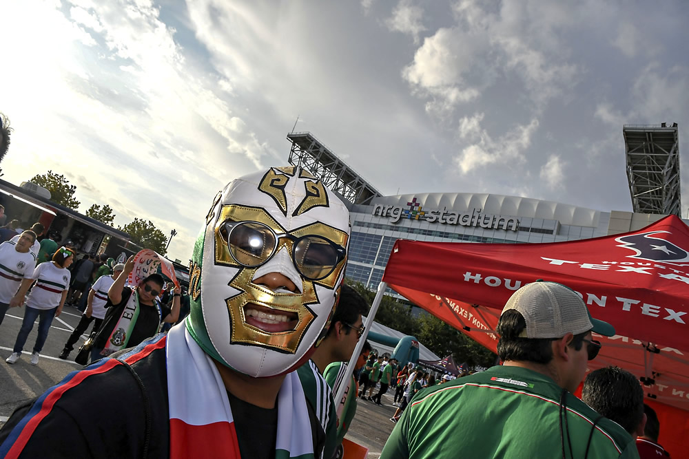 'Chavos del Tri' pagaron caro el derecho de piso ante Uruguay