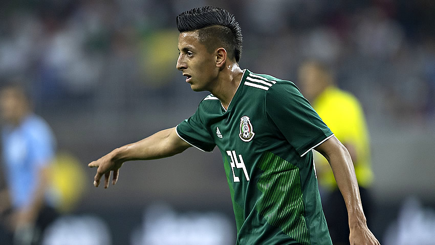 'Chavos del Tri' pagaron caro el derecho de piso ante Uruguay