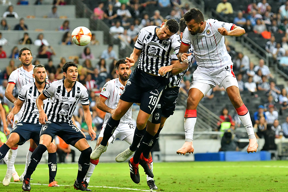 La goleada de Chivas a Rayados en imágenes