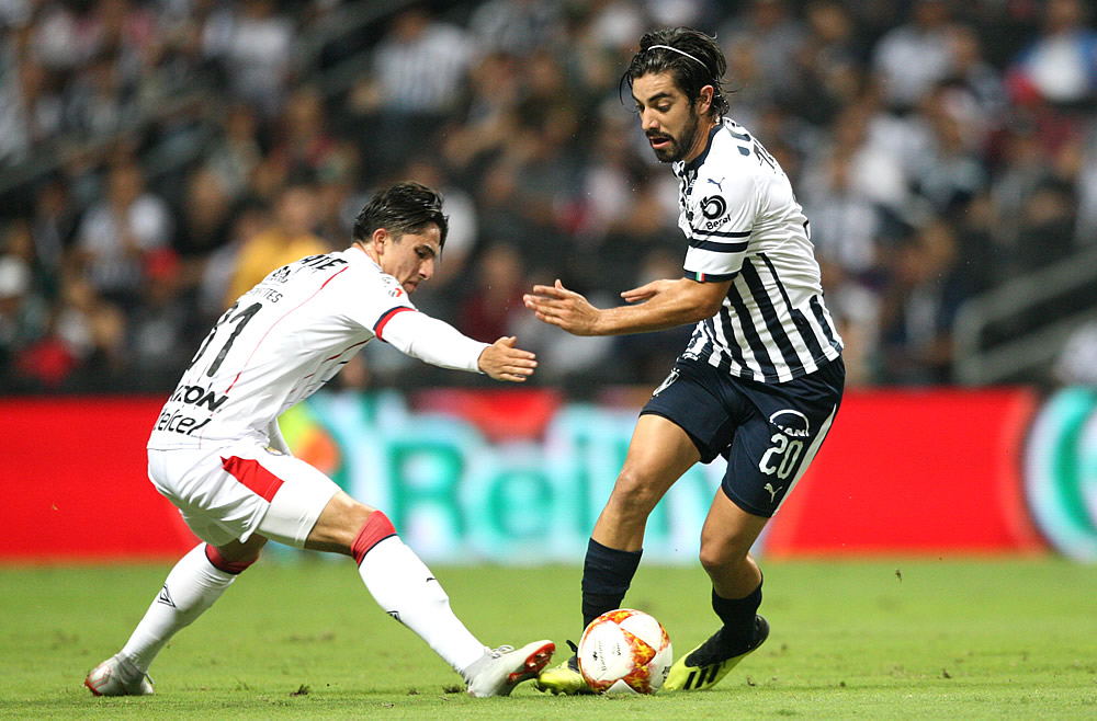 La goleada de Chivas a Rayados en imágenes