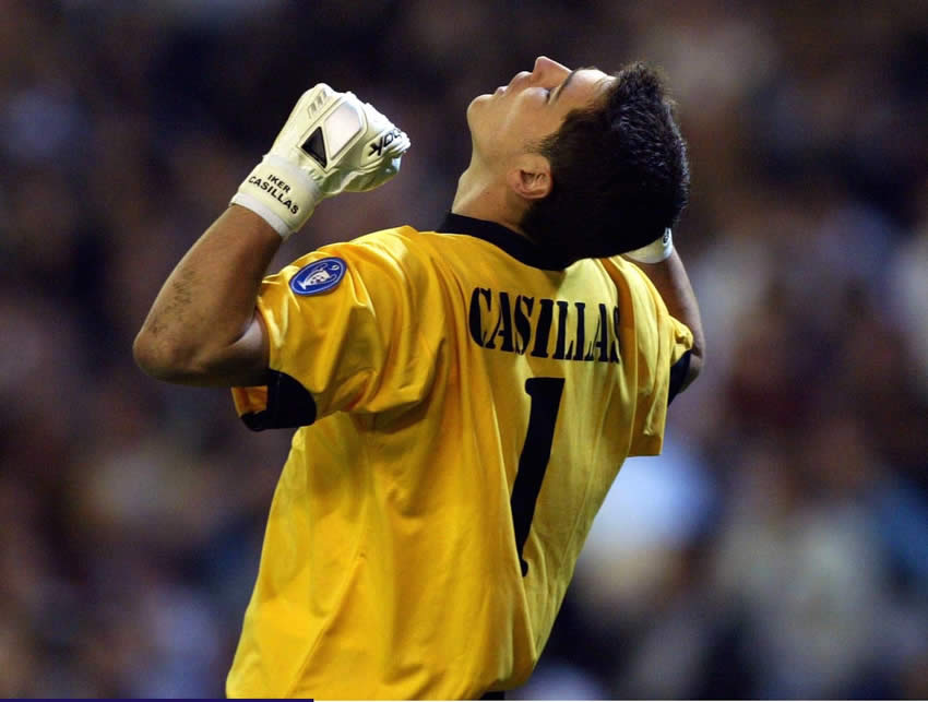 Iker Casillas, el hombre récord que llega a 20 Champions ininterrumpidas.