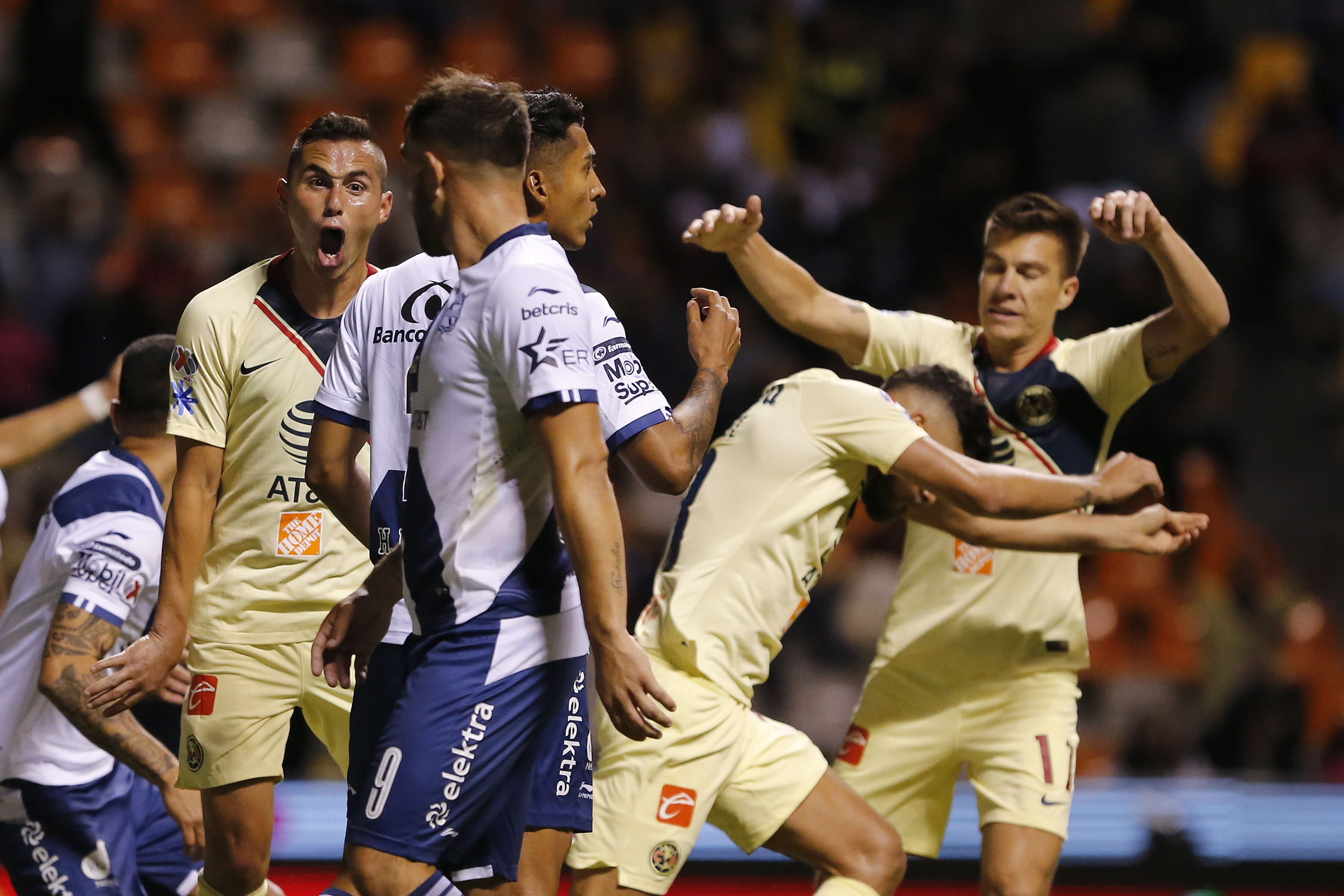 Con gol de último minuto de Bruno Valdez, las Águilas del América volaron.