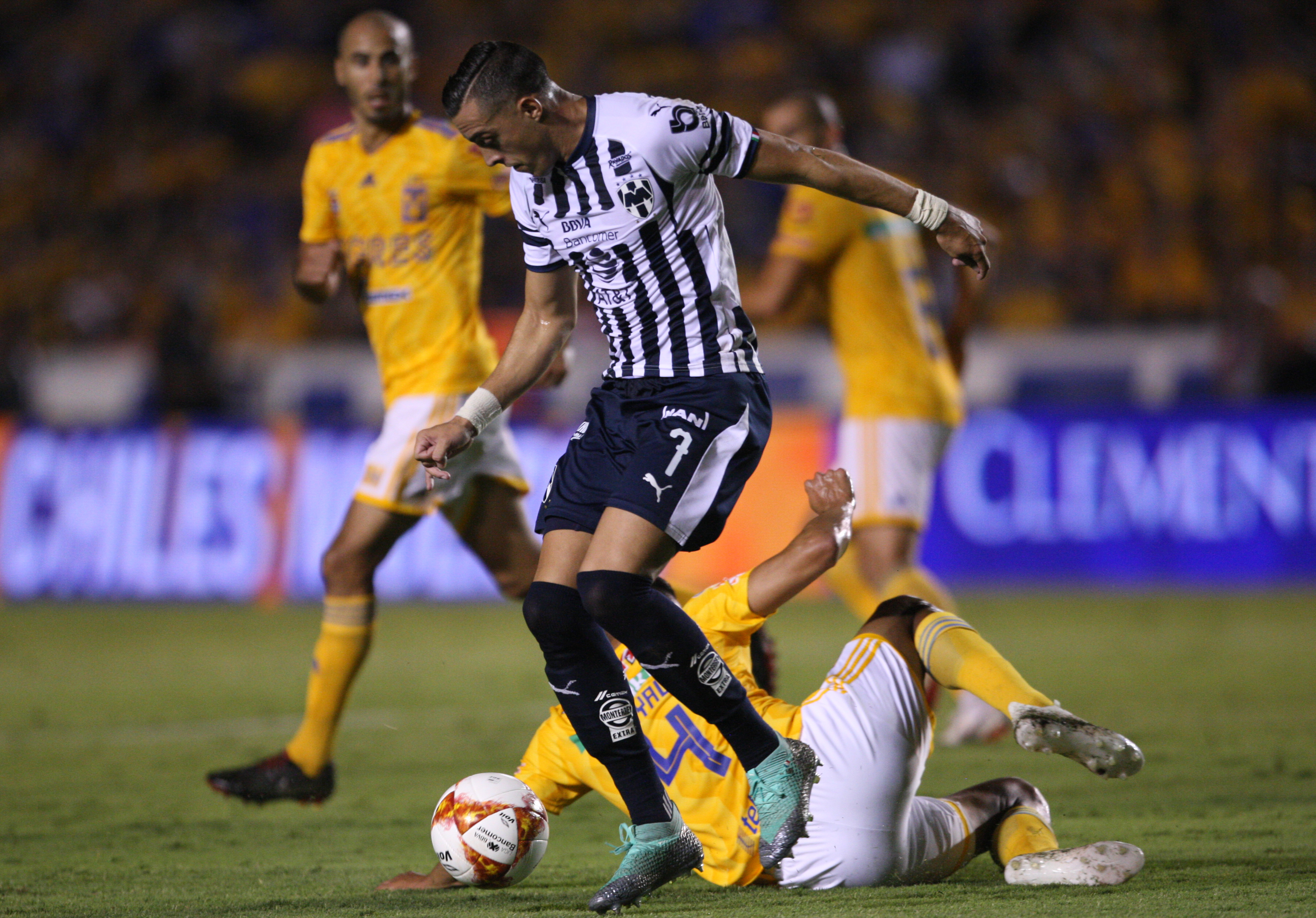 Las mejores postales del Clásico Regio 117