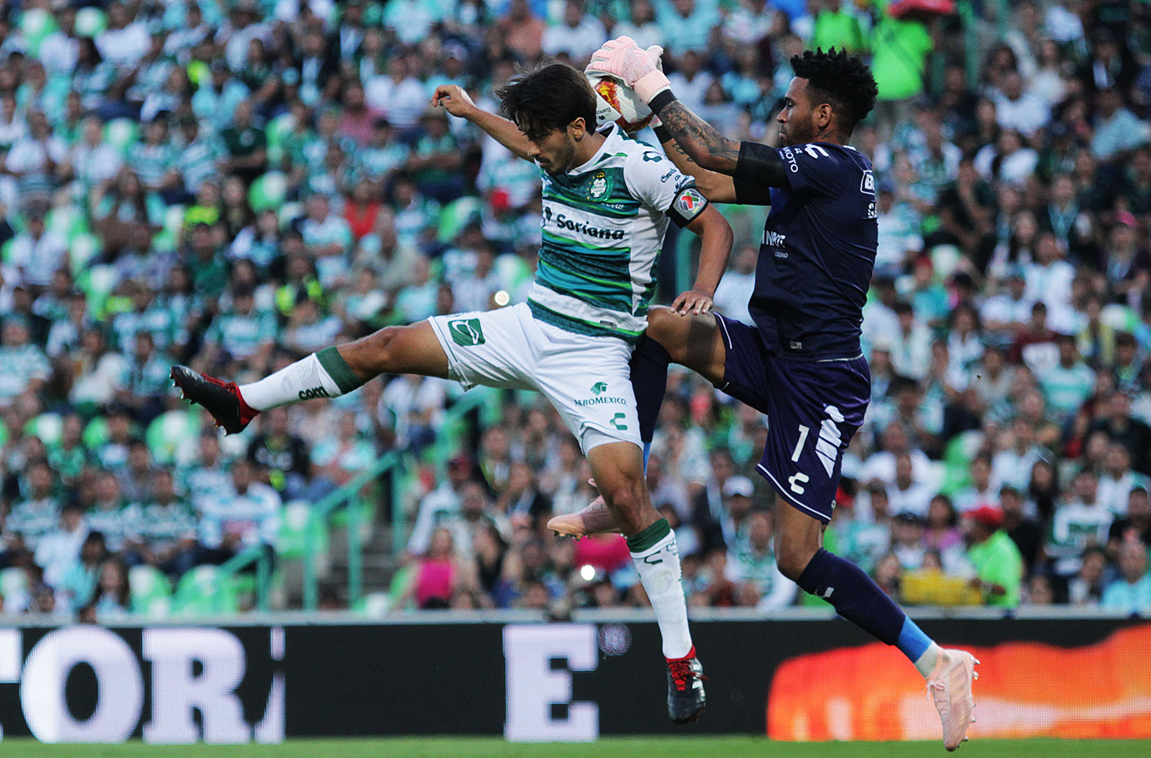 Las postales del empate entre Santos y el Tiburón