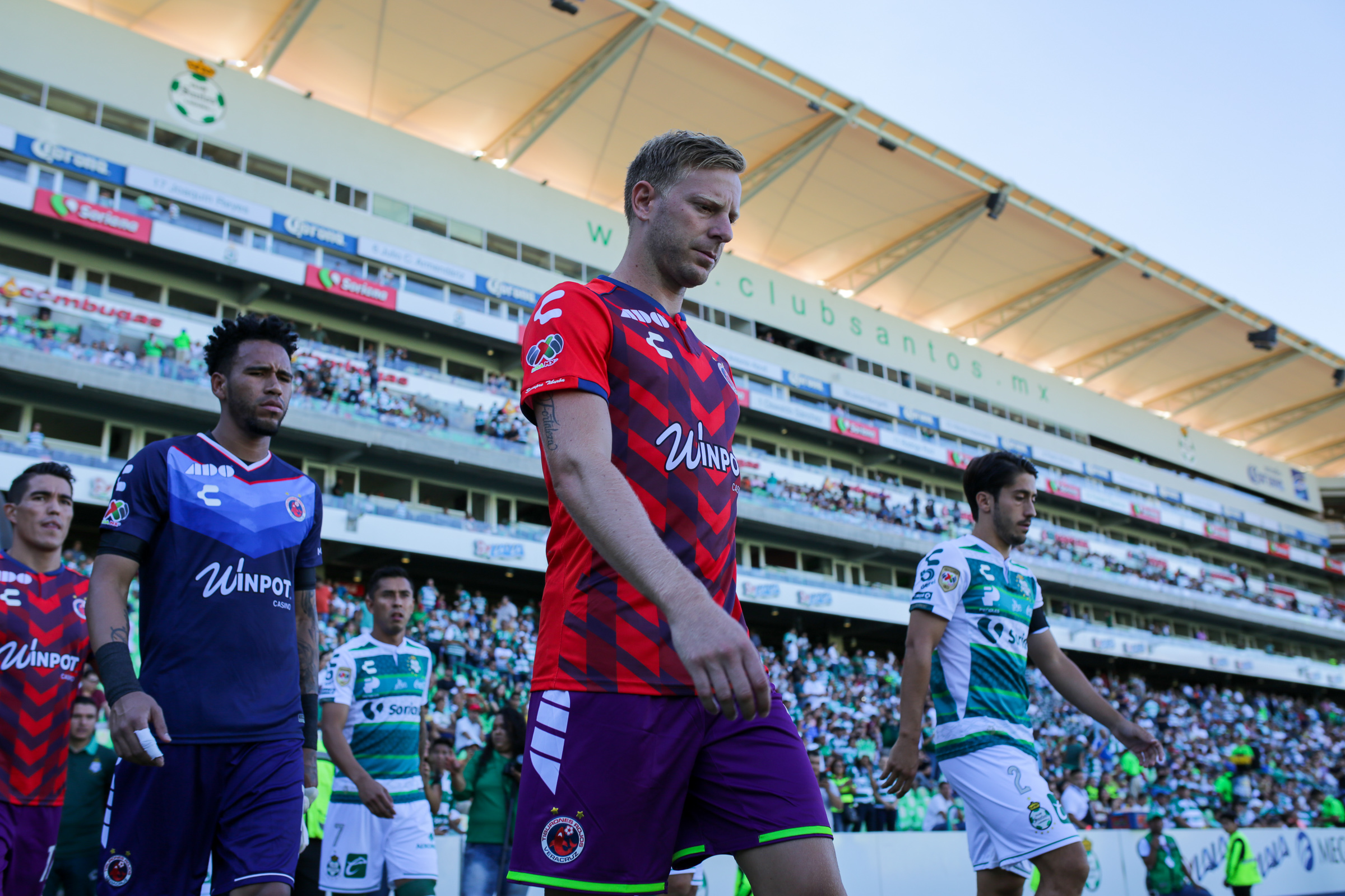 Las postales del empate entre Santos y el Tiburón