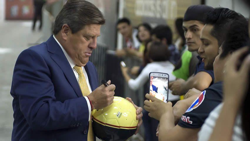 Las mejores imágenes del América vs Chivas del Apertura 2018 de Liga MX.