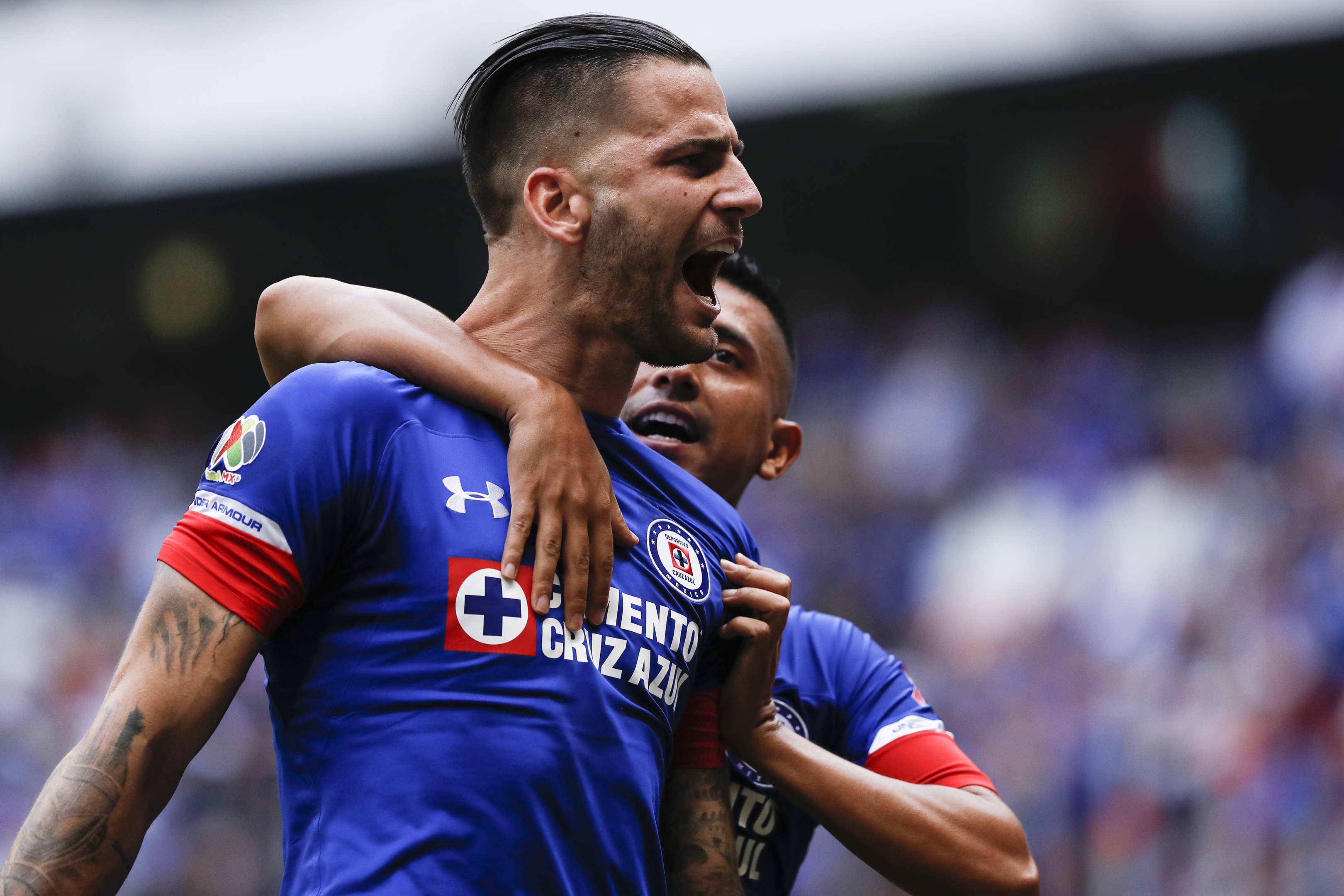 La Máquina pita hacia la Liguilla y Rayados sufrió