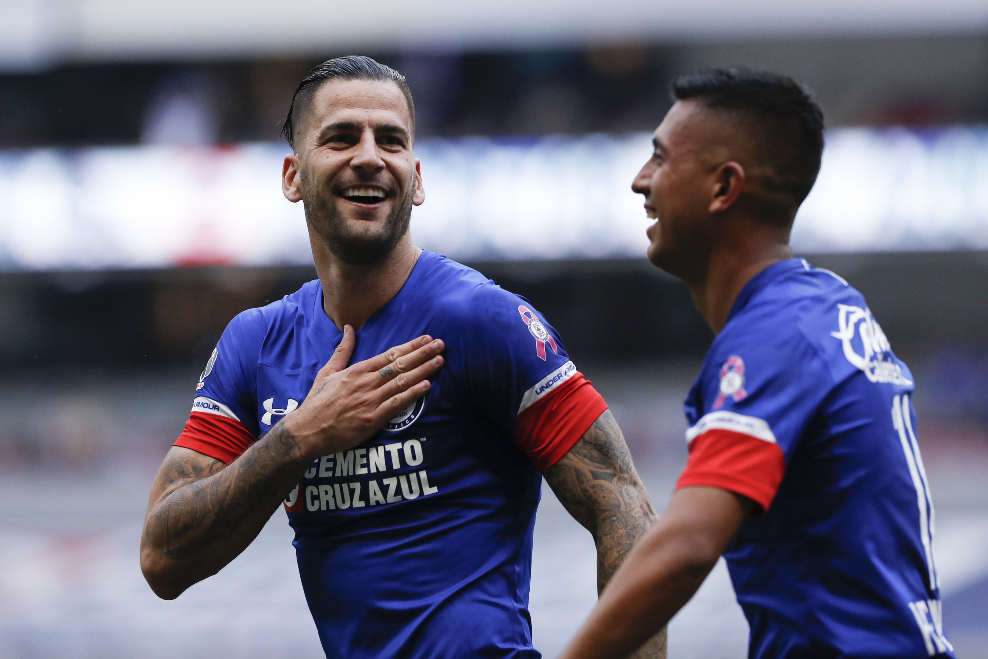 La Máquina pita hacia la Liguilla y Rayados sufrió