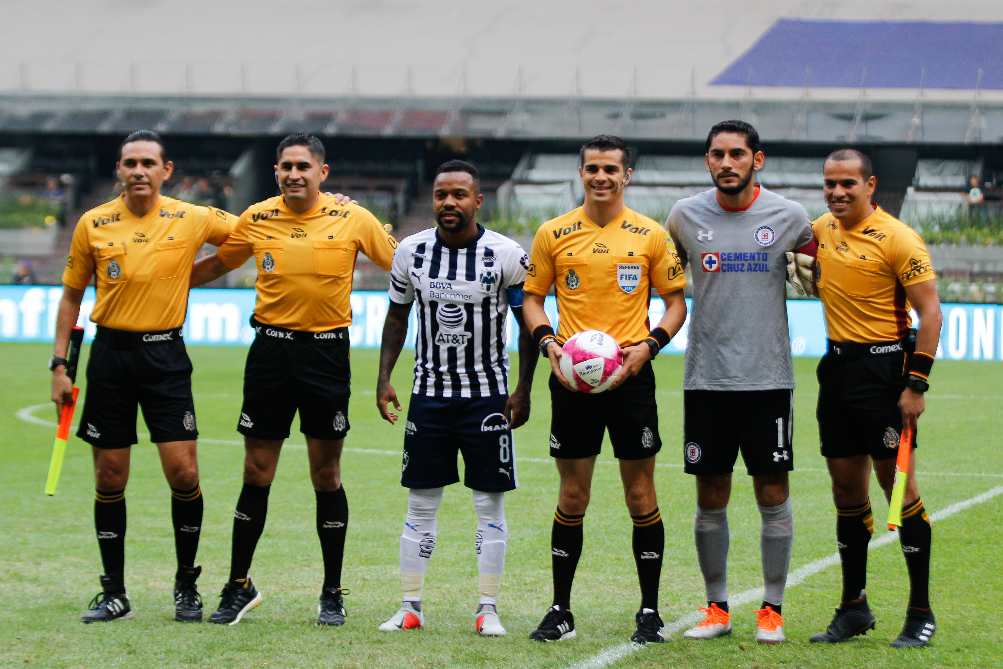 La Máquina pita hacia la Liguilla y Rayados sufrió