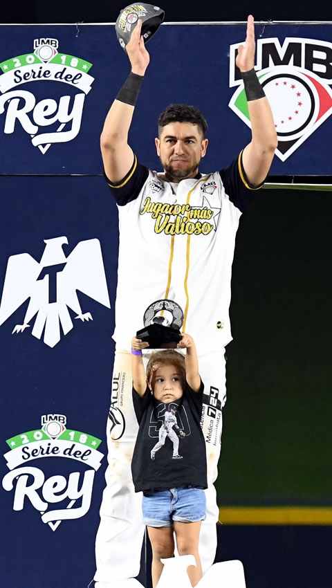 Las mejores imágenes del triunfo de Sultanes sobre Guerreros en la Serie del Rey