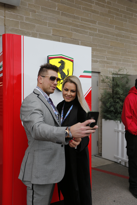 The Miz y Maryse en el Grand Prix Pirelli 