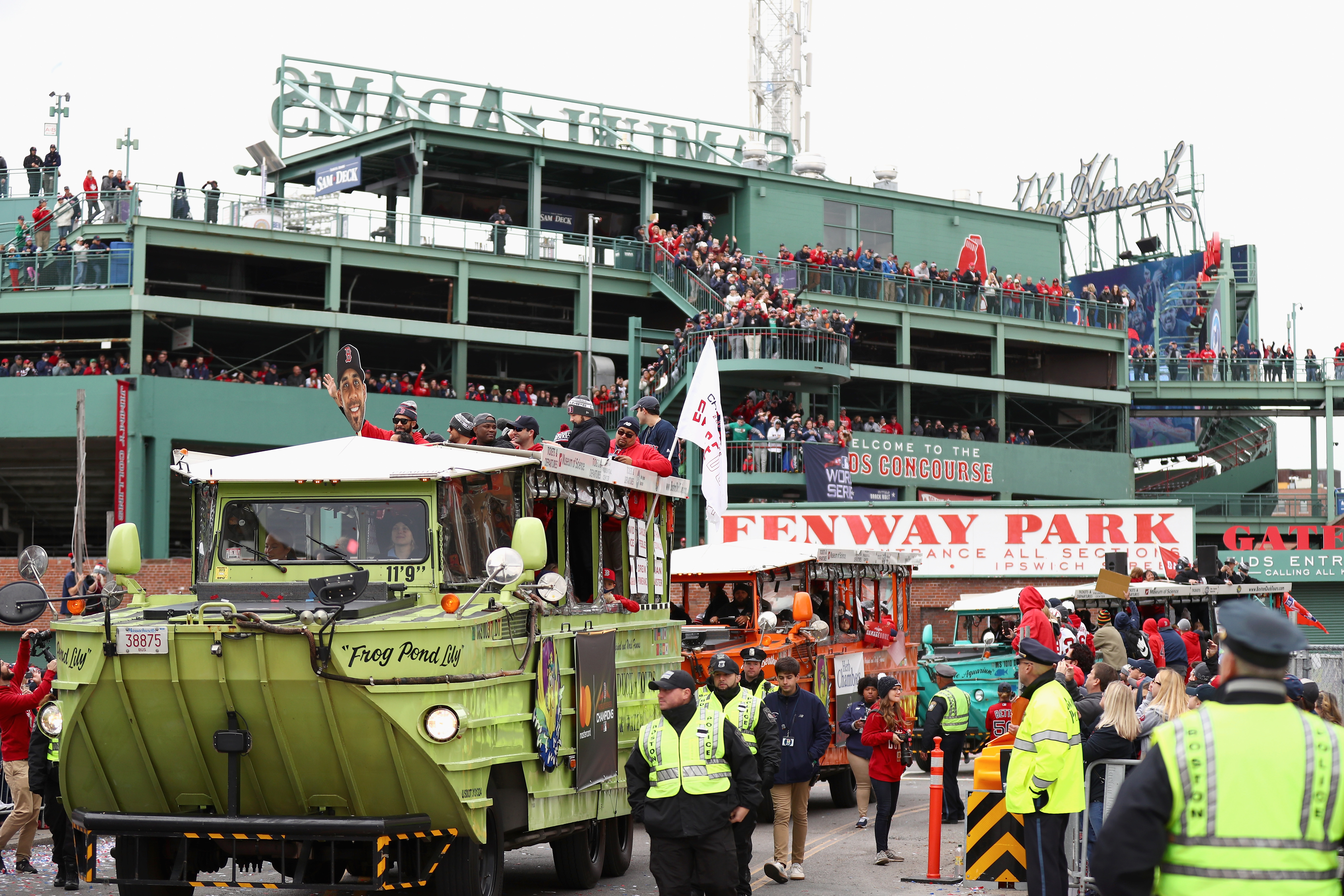 Así se vivió el desfile de los Red Sox en Boston