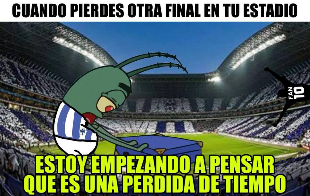 La gallina, el terror de Rayados en su casa y en los memes