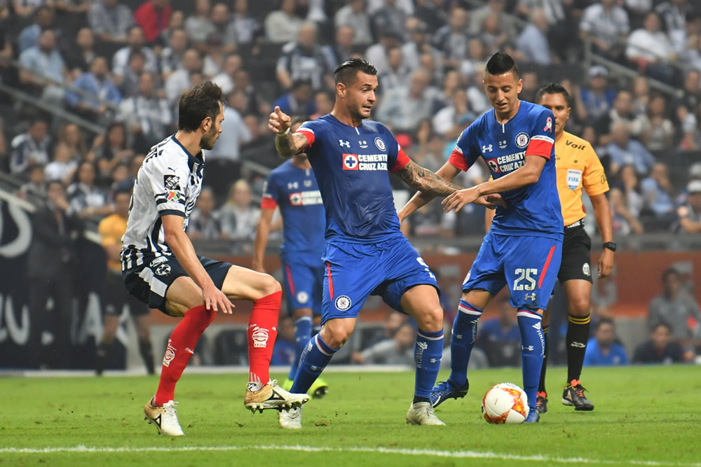 Primer objetivo de dos, Cruz Azul Campeón de Copa
