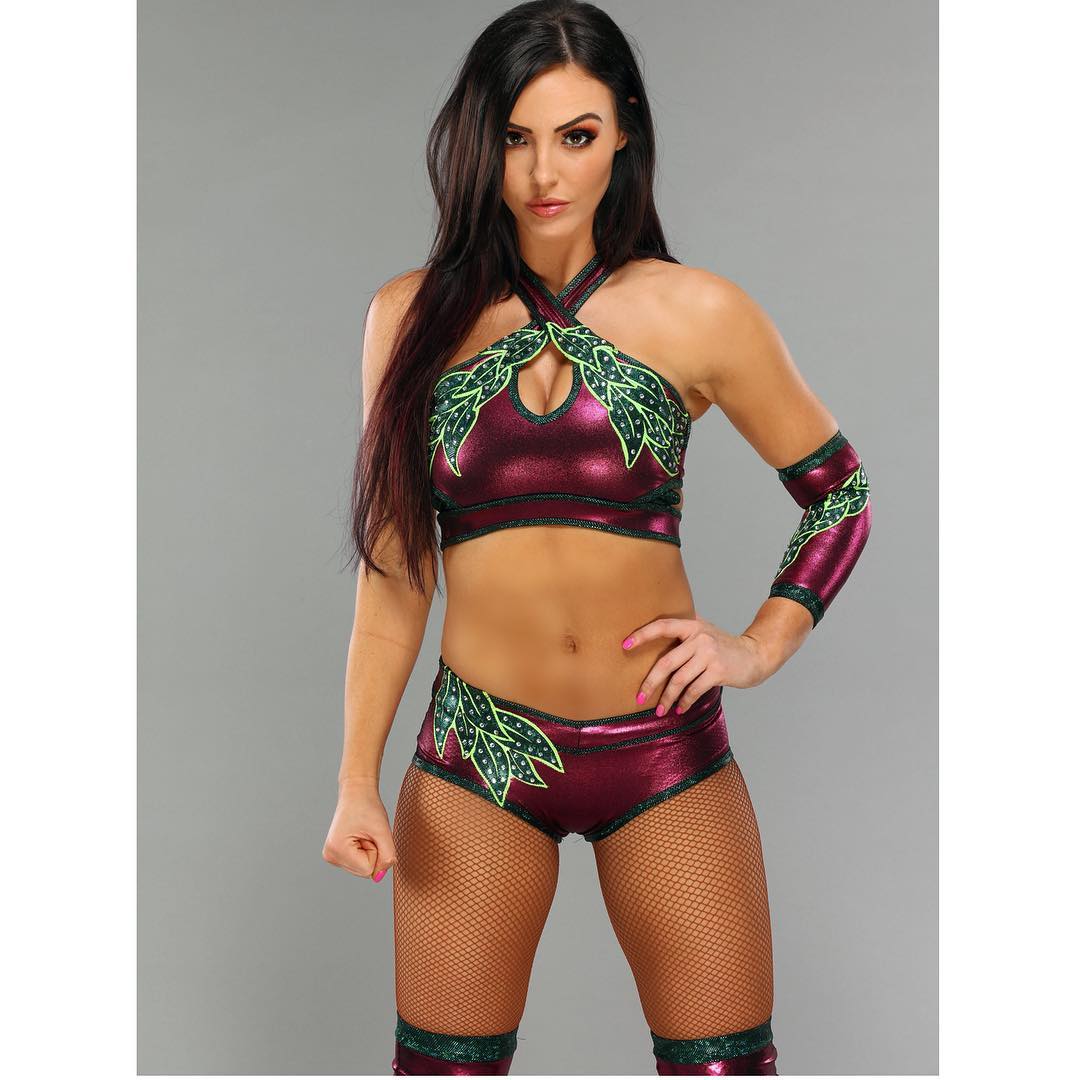 Peyton Royce, belleza WWE en nuestro Lado Bello de Instagram