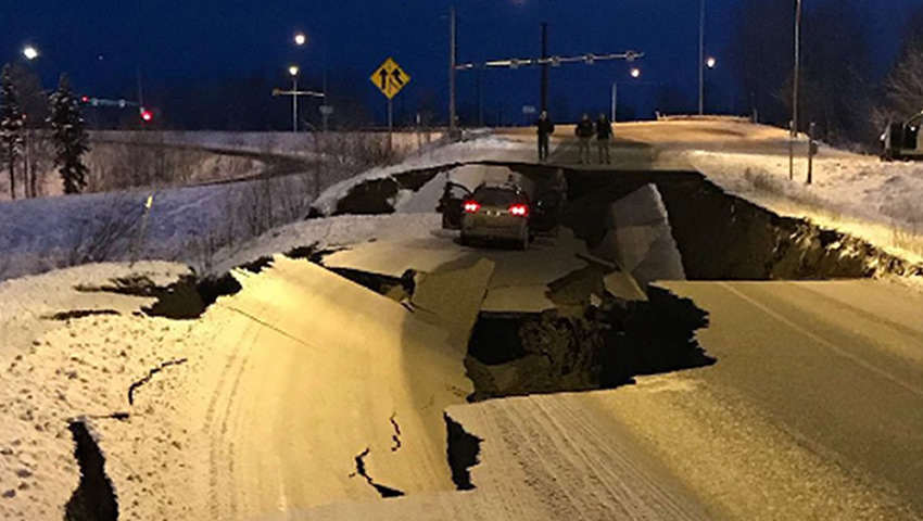 Impactantes imágenes del sismo de 7.0 en Alaska