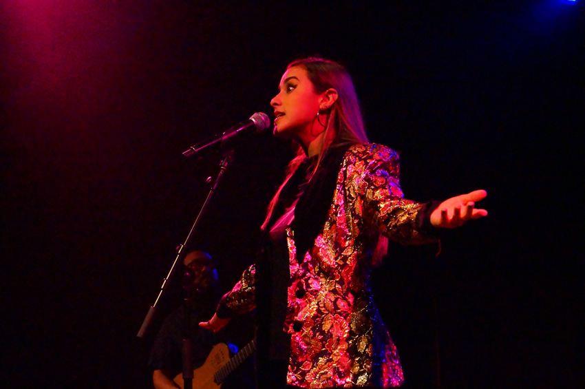 Galería de The Chamanas y San Pascualito Rey
