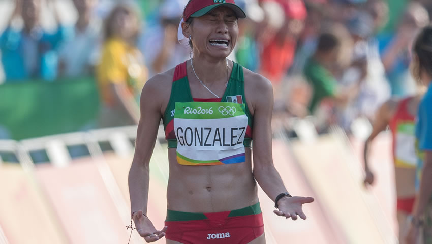 La mexicana se adjudicó la presea en la prueba de 20 kilómetros.