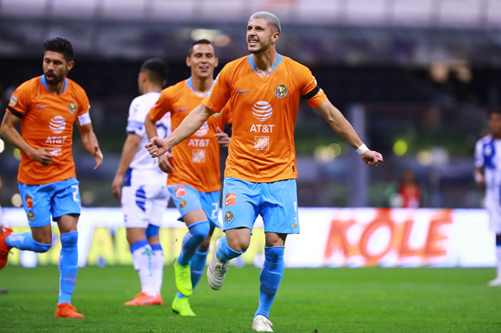 América venció 3-0 a Pachuca en la cancha del Estadio Azteca; realizó homenaje a Chespirito. (Foto: Imago7)