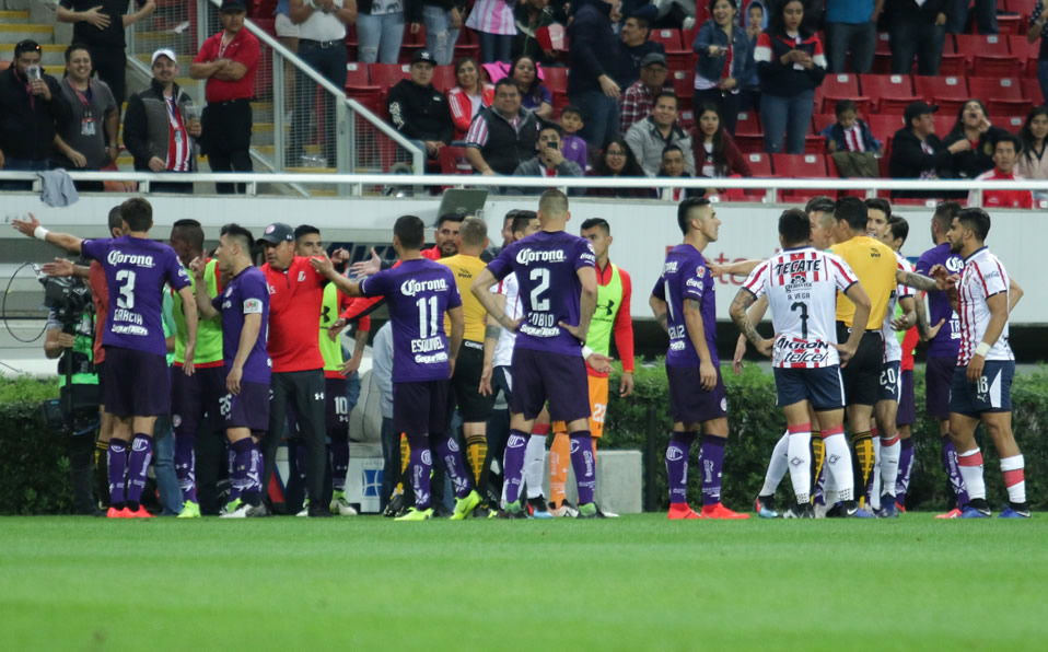 Chivas vs Toluca, VAR