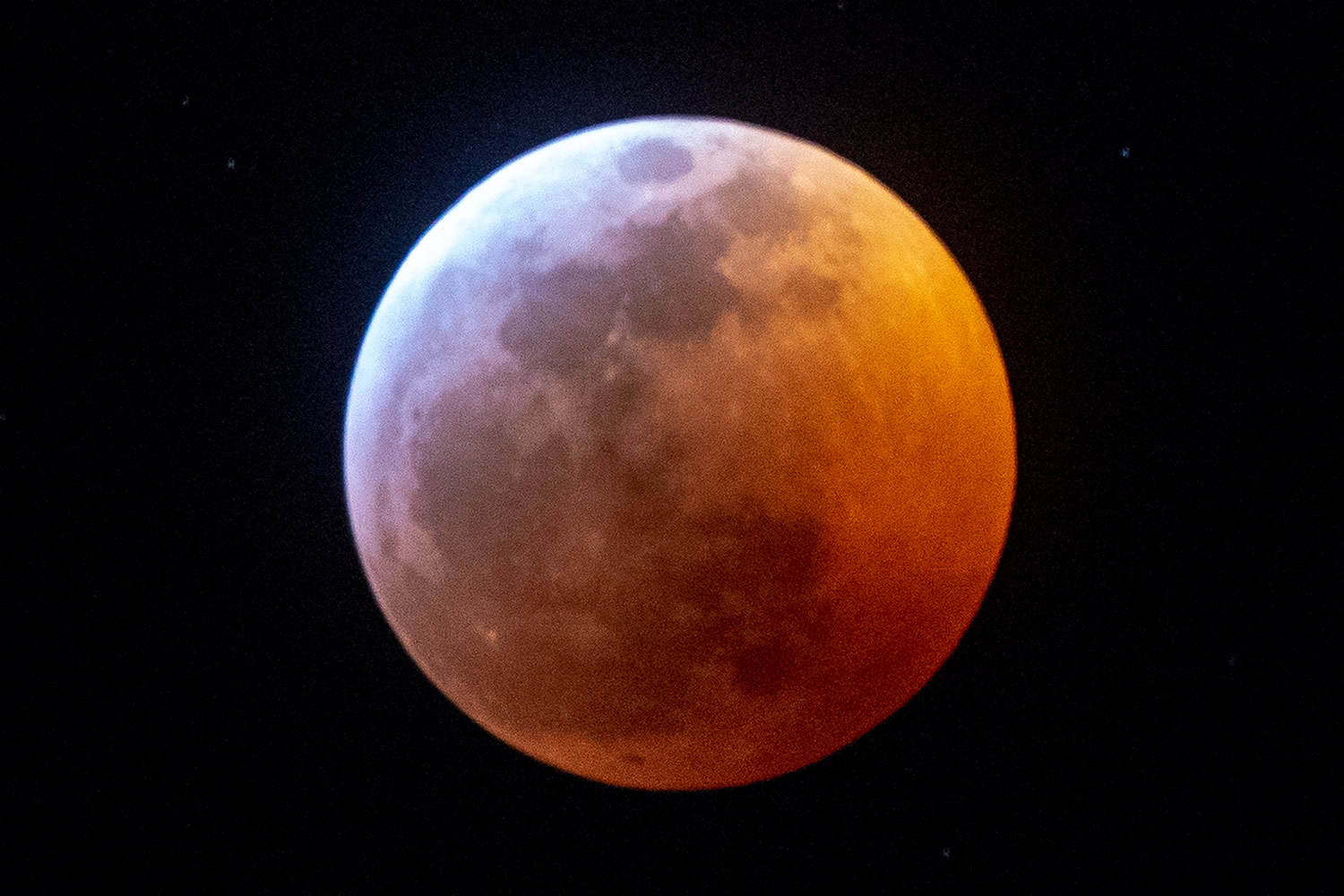 Eclipse lunar: La Luna de Sangre 2019 en México y el mundo (FOTOS)