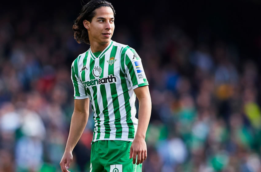 Lainez comparte vestidor con su compatriota Andrés Guardado.  (Europa League)