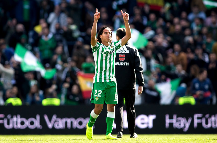 Lainez debutó con el Betis el domingo pasado.