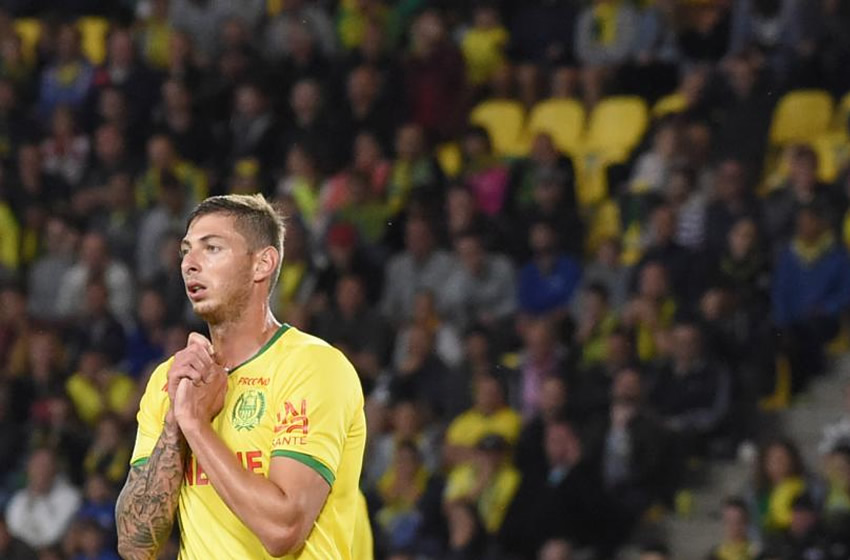 El padre de Emiliano Sala hizo la petición al presidente de Argentina, Mauricio Macri. Foto: AFP