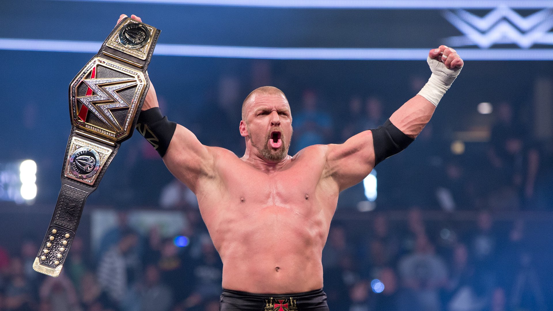 Triple H ganó en 2002, ese año se convirtió en Campeón en WrestleMania; en 2016 al ganar el combate se quedó con el título.