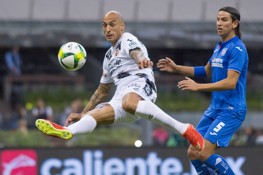 Con solitario gol de Elías Hernández, la Máquina derrotó a los Xolos de Tijuana.