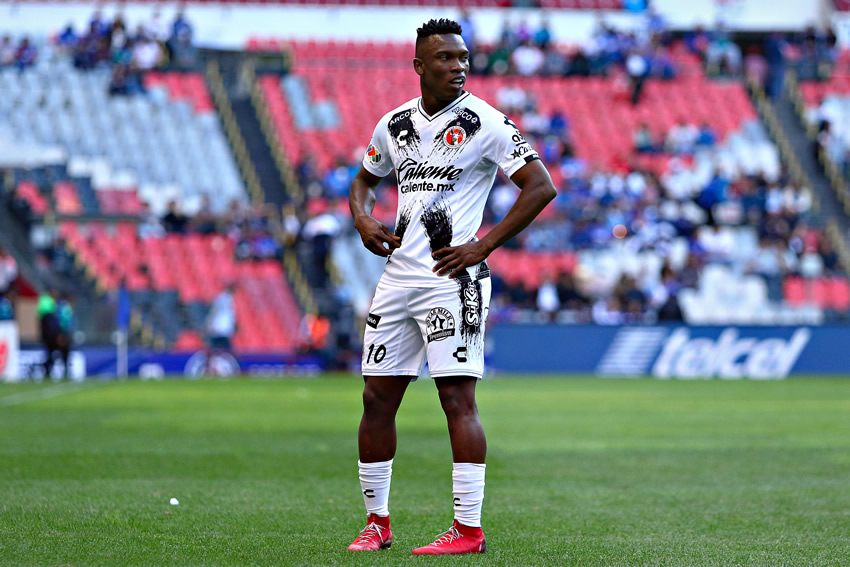 Con solitario gol de Elías Hernández, la Máquina derrotó a los Xolos de Tijuana.