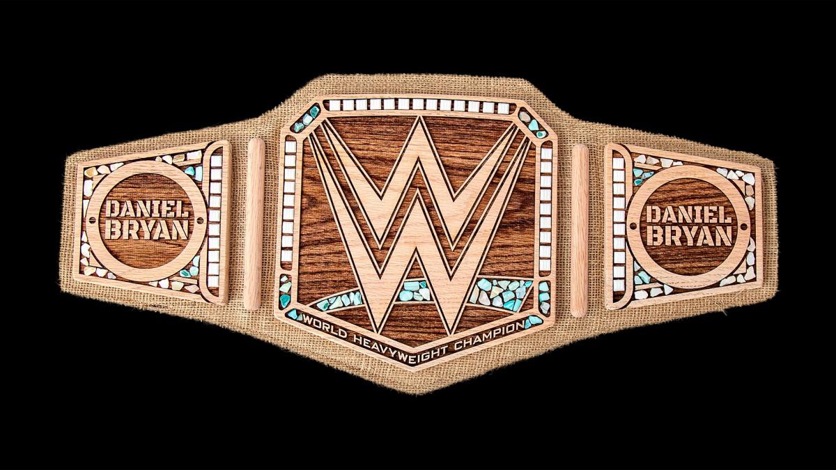 Daniel Bryan presentó Campeonato de WWE eco-friendly.
