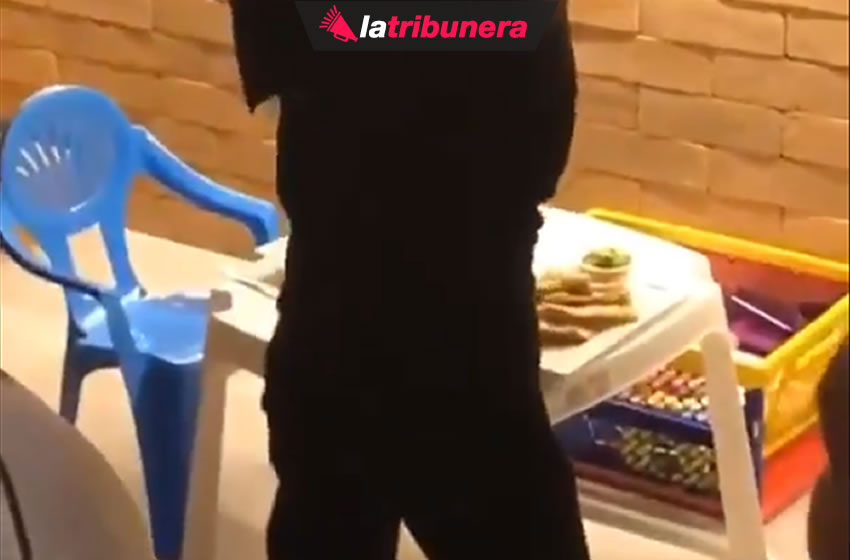 La mesa infantil para Soteldo por parte de sus compañeros. (Instagram)