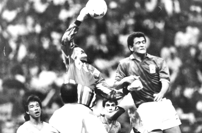 Pablo Larios durante un partido entre Puebla y Cruz Azul. (Imagen: Fototeca Milenio)