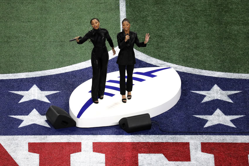 Chloe y Halle Bailey pusieron el ambiente en el Super Bowl.
