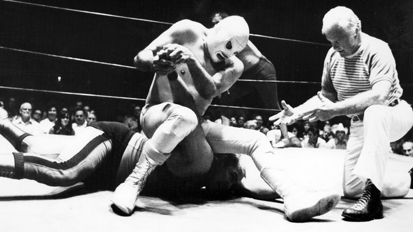 En su aniversario luctuoso número 35, recordamos a El Santo, el Enmascarado de Plata.
