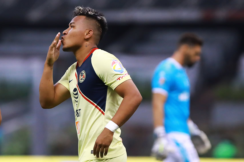 Roger Martínez anotó ante Necaxa en la Copa MX. (Foto: Imago 7)
