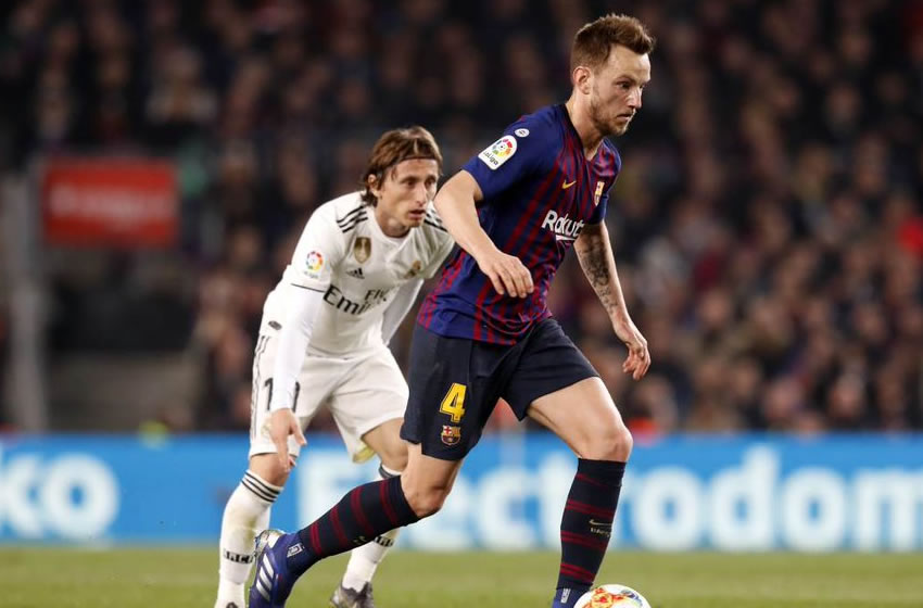 Real Madrid se adelantó temprano, pero no logró aguantar la ventaja en su visita al Camp Nou. (Foto: @Barcelona_es)