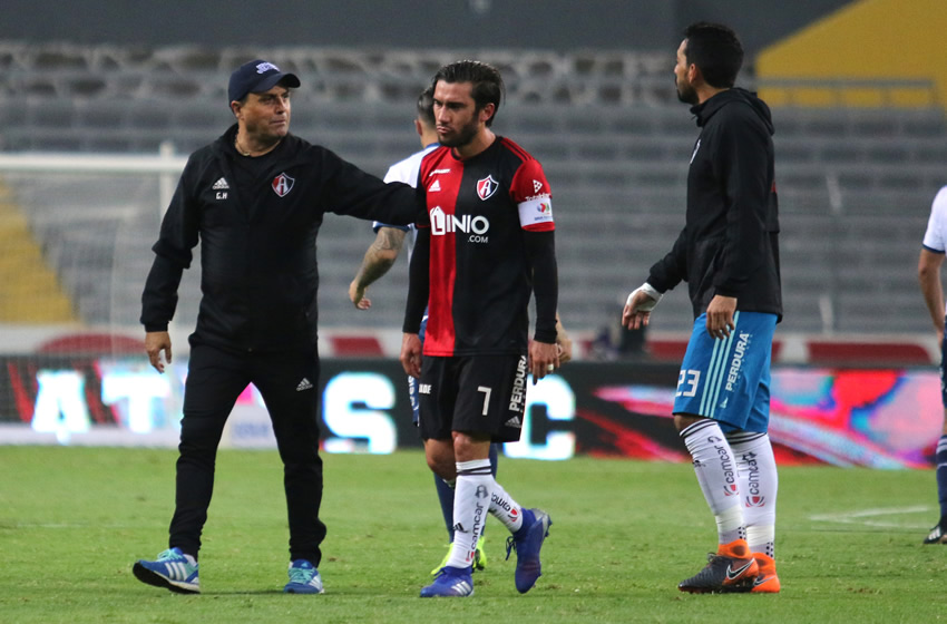 Los Zorros no pudieron y al final se fueron con la derrota. (Foto: Imago 7)