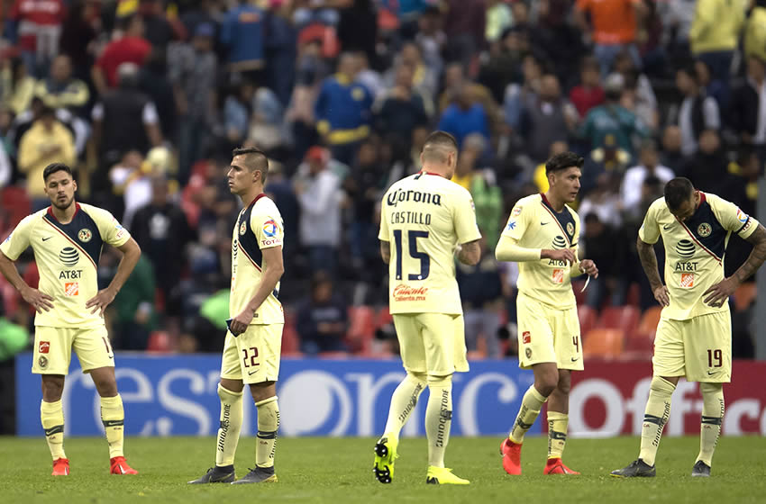 Ni con sus refuerzos, el cuadro del Piojo pudo sacar el triunfo en casa. (Mexsport)