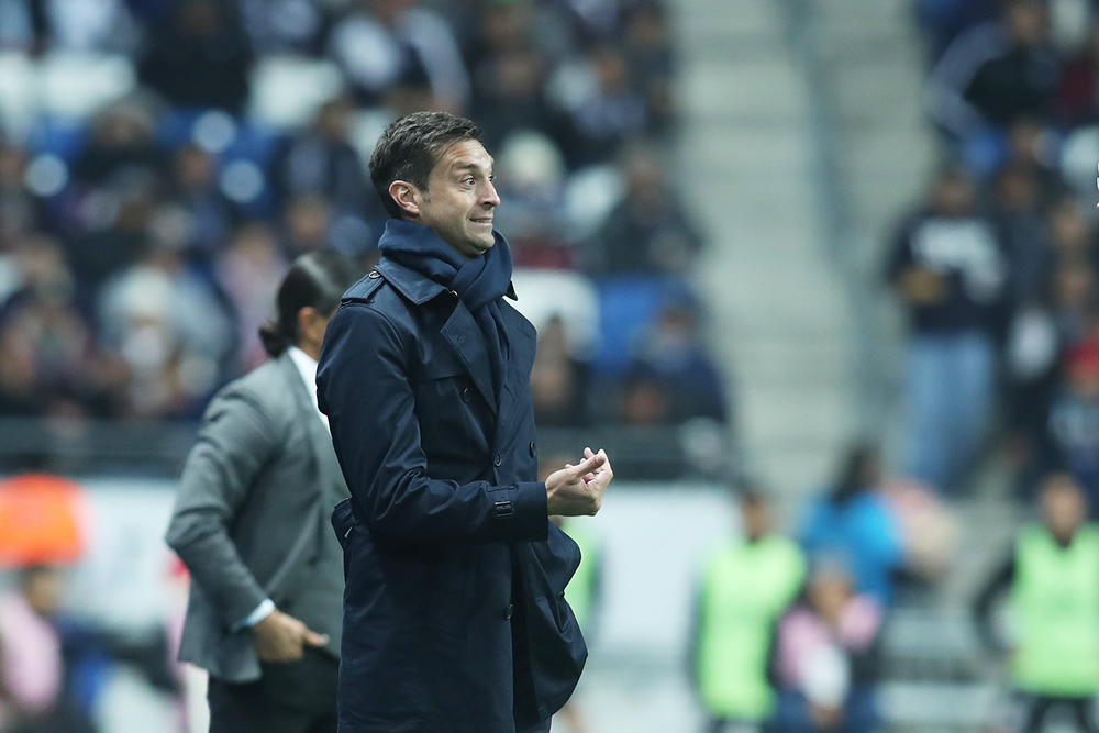 Revive en postales el triunfo de Rayados sobre Lobos BUAP