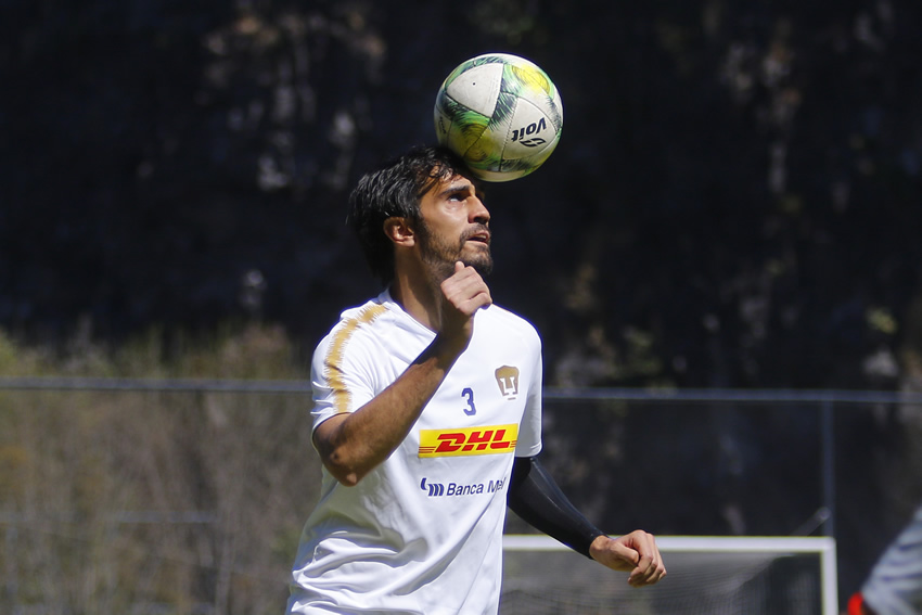 Arribas aseguró que buscarán darle una alegría a su afición el domingo. (Foto: Imago7)