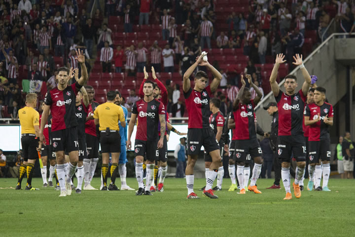 Con Hat-Trick de Alexis Vega, Chivas venció a Atlas en el Clásico tapatío del Clausura 2019. (Foto: Imago7)