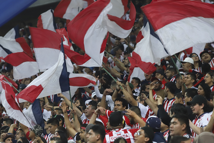 Con Hat-Trick de Alexis Vega, Chivas venció a Atlas en el Clásico tapatío del Clausura 2019. (Foto: Imago7)