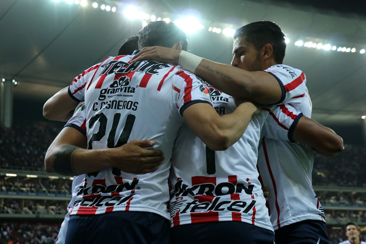 Con Hat-Trick de Alexis Vega, Chivas venció a Atlas en el Clásico tapatío del Clausura 2019. (Foto: Imago7)