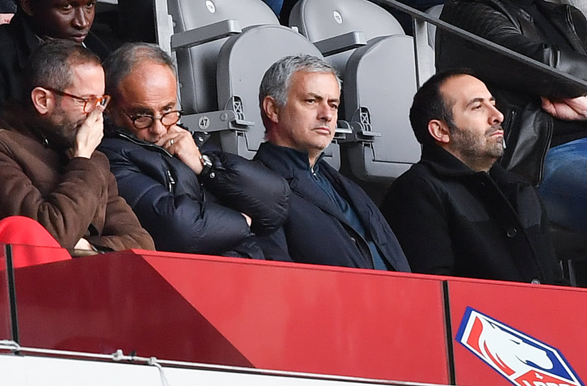 Jose Mourinho asistió este domingo al partido que disputaron Lille-Montpellier. (Foto: Imago7)