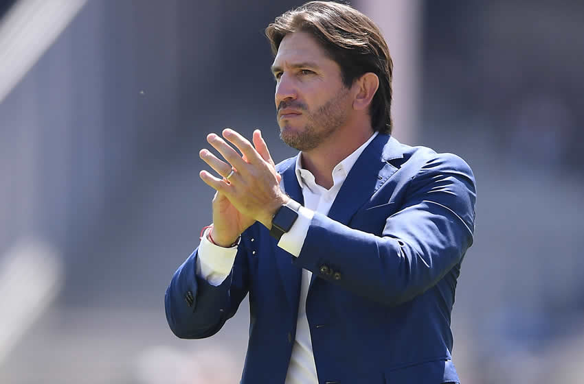 El Barullo sigue invicto como DT felino. (Foto: Imago)