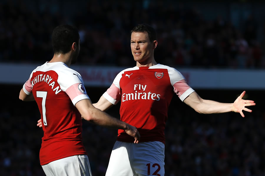 Arsenal buscará conseguir el pase al torneo continental. (Foto: AFP)