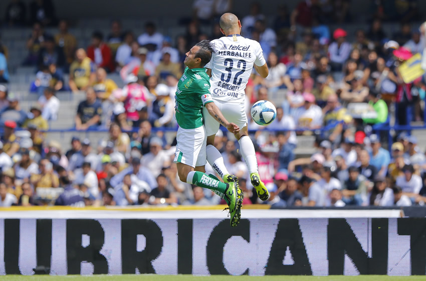 Los Esmeraldas derrotaron 1-3 a los universitarios en CU. (Foto: Imago7)